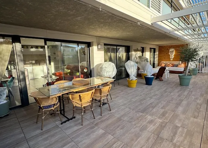 Cosy Grande Terrasse Clim Parking 4-6 Pers *