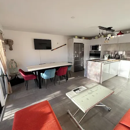 Cosy Grande Terrasse Clim Parking 4-6 Pers Appartement *